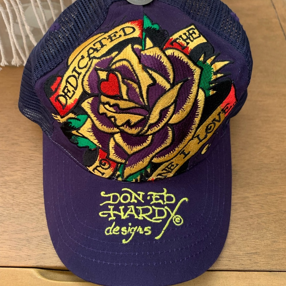 VINTAGE ED HARDY / snap back trucker hat / embroidered rose - Picture 3 of 10